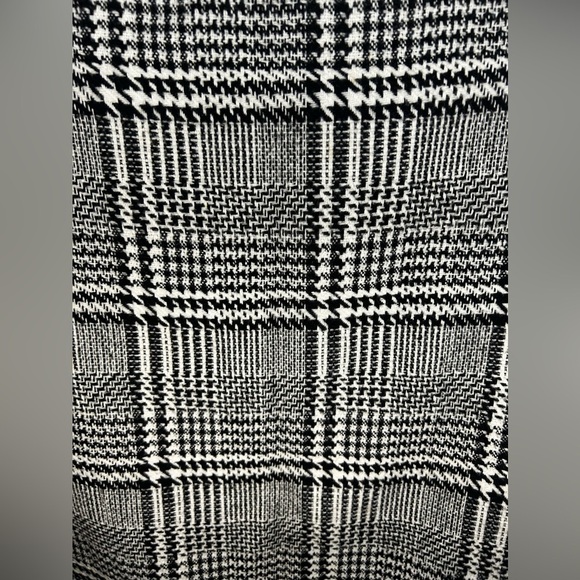 Women’s English Factory Black White Plaid Designer Midi Dress Size Medium - Picture 4 of 5